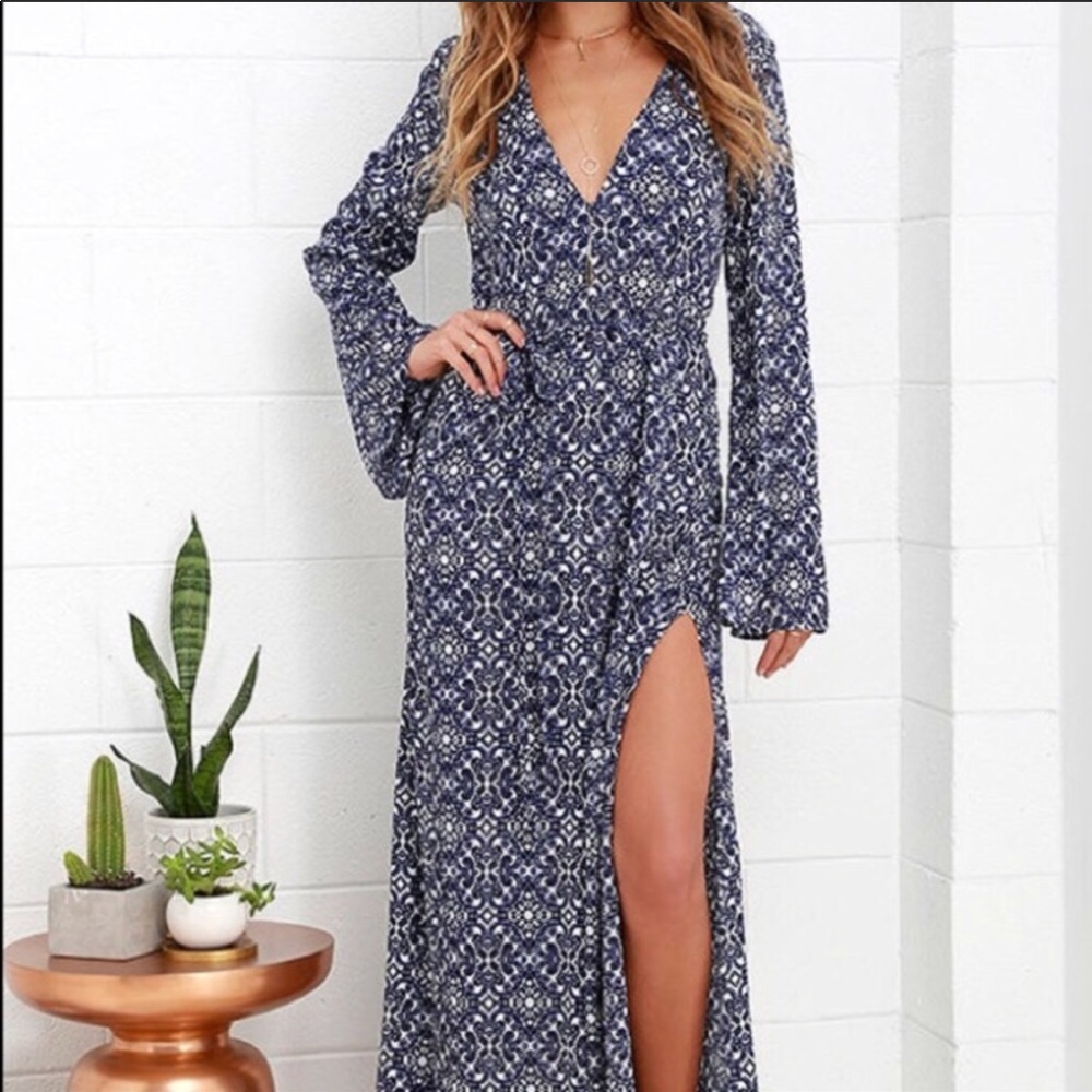 Lulu’s Mandala Daydream Maxi Dress